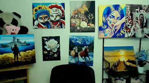 Snapshot of darina_m_ chatting on June 30, 2026, 4:35 am Darina online show from June 30, 2026, 4:35 am