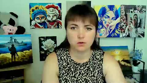 Snapshot of darina_m_ chatting on July 12, 2026, 8:27 am Darina online show from July 12, 2026, 8:27 am