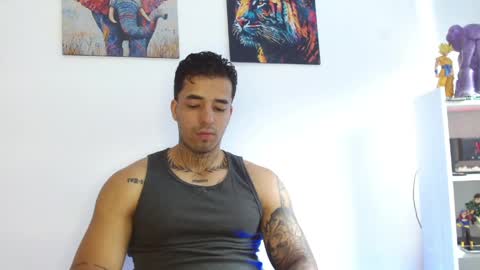 Darius Phoenix  online show from June 3, 2026, 6:02 pm
