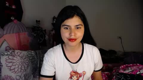 Moony online show from January 7, 2026, 3:31 am