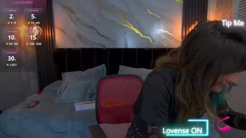 dark_dominika online show from March 5, 2026, 1:07 pm