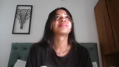 Sofia online show from October 8, 2025, 7:11 pm