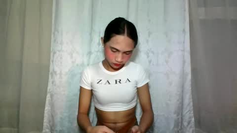LIANNA online show from December 10, 2024, 2:38 am
