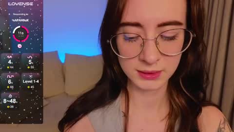 Lola online show from March 1, 2025, 9:51 am