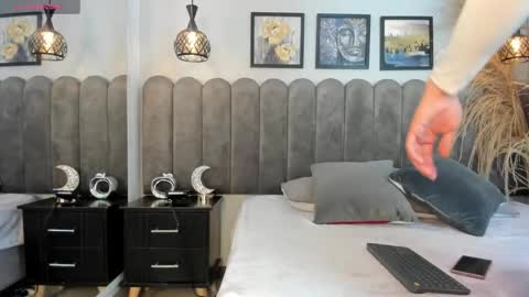 Nina online show from January 7, 2026, 3:09 am