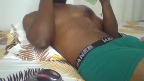 dark_rose3 online show from October 31, 2025, 4:35 am