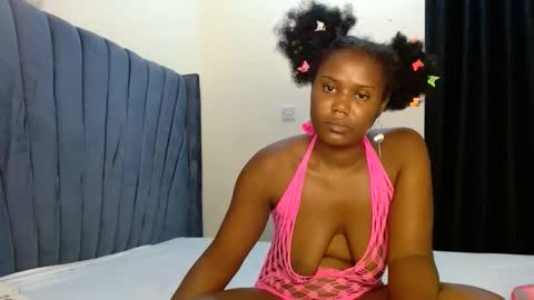 Tiff online show from April 19, 2026, 8:22 pm