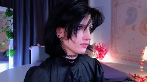 Vamp  online show from February 23, 2025, 6:17 am