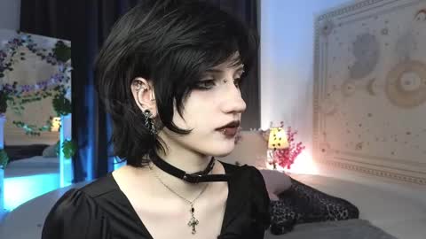 Vamp  online show from March 2, 2025, 10:35 am