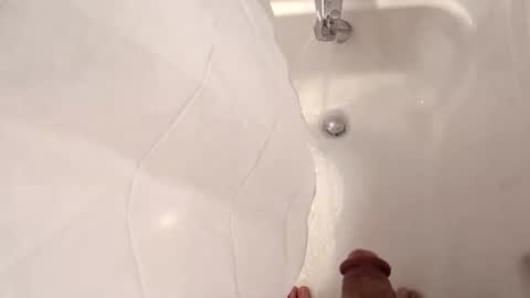 darkale24759843 online show from September 24, 2025, 1:42 am