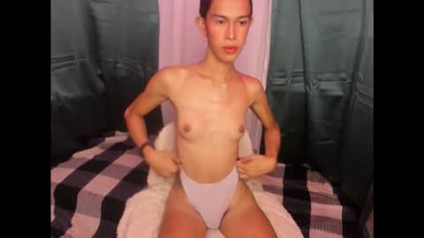 Snapshot of darkangelcum chatting on January 19, 2026, 5:33 am darkangelcum online show from January 19, 2026, 5:33 am