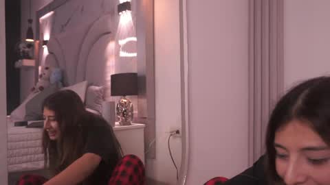 Angel Darcy  online show from March 31, 2026, 1:51 am