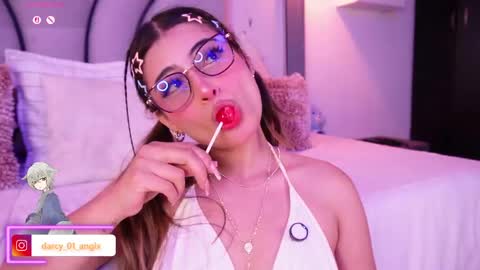Angel Darcy  online show from May 29, 2026, 11:47 pm