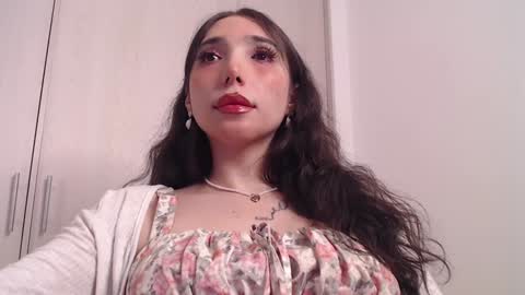  Candy   online show from January 29, 2025, 3:01 am