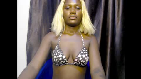 sexygal online show from September 26, 2025, 11:09 pm