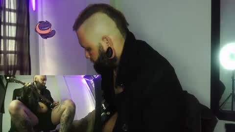 darkclothes online show from January 1, 2025, 8:58 pm