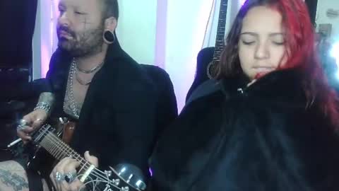 darkclothes online show from February 16, 2025, 12:19 am