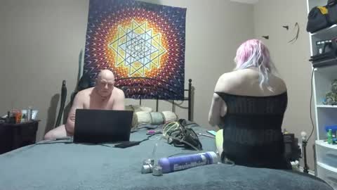 Snapshot of darkestparadox chatting on January 21, 2025, 7:58 am Darkest Paradox online show from January 21, 2025, 7:58 am