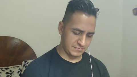 Dark King online show from November 3, 2025, 4:58 am