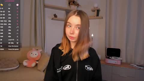 Snapshot of darklycurious chatting on September 11, 2025, 7:14 pm Elizabeth online show from September 11, 2025, 7:14 pm