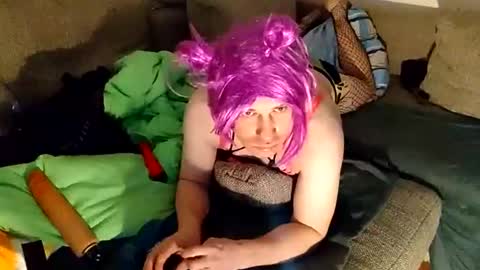 Vicky Pink 3 Slave and kink online show from February 16, 2025, 5:04 am