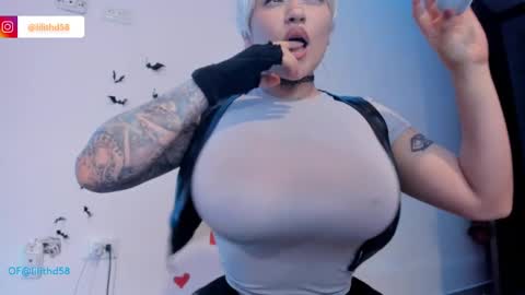 Snapshot of darknes_lilith18 chatting on February 22, 2025, 1:22 am darknes_lilith18 online show from February 22, 2025, 1:22 am