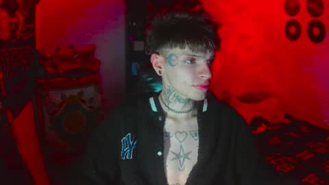   online show from September 9, 2025, 2:44 am