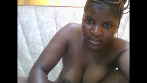 Snapshot of darknipples2 chatting on May 9, 2026, 8:19 am SHANICE online show from May 9, 2026, 8:19 am