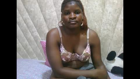 Snapshot of darknipples2 chatting on May 9, 2026, 8:25 pm SHANICE online show from May 9, 2026, 8:25 pm