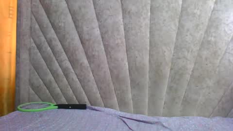 Snapshot of darknipples2 chatting on May 25, 2026, 12:11 pm SHANICE online show from May 25, 2026, 12:11 pm