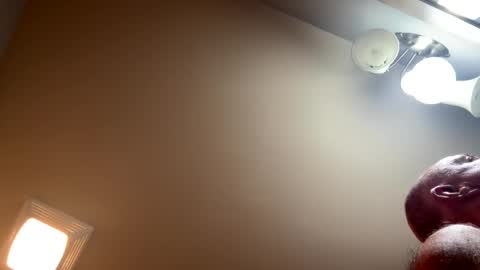 darknite083072 online show from September 17, 2025, 2:46 am