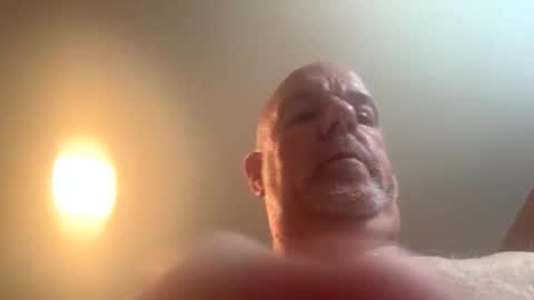 darknite083072 online show from November 6, 2025, 3:51 am