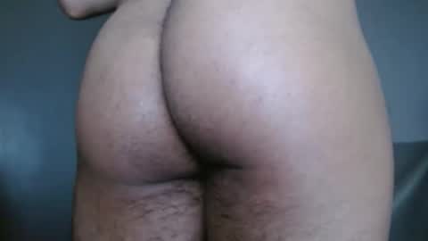 Snapshot of darkred95 chatting on December 19, 2025, 9:11 pm darkred95 online show from December 19, 2025, 9:11 pm