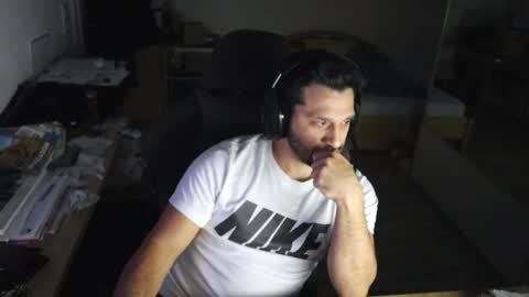 Snapshot of darkschneider_ chatting on October 5, 2025, 9:34 pm darkschneider_ online show from October 5, 2025, 9:34 pm