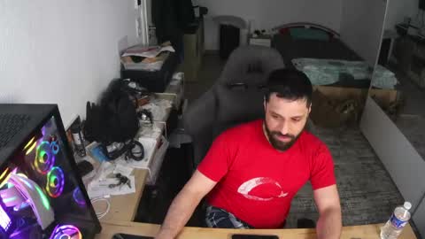 darkschneider_ online show from April 21, 2026, 1:42 am