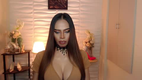 HAPPY BIRTHDAY MISTRESS MADRIANA online show from December 5, 2024, 3:39 pm