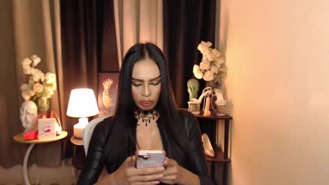 HAPPY BIRTHDAY MISTRESS MADRIANA online show from January 30, 2025, 3:40 pm