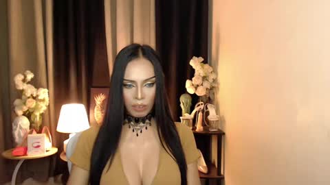 HAPPY BIRTHDAY MISTRESS MADRIANA online show from February 2, 2025, 11:08 am