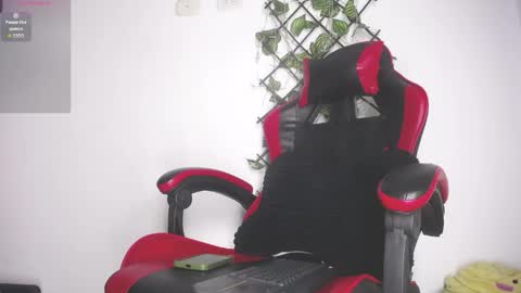 Snapshot of darkviper26 chatting on May 10, 2026, 9:36 am darkviper26 online show from May 10, 2026, 9:36 am