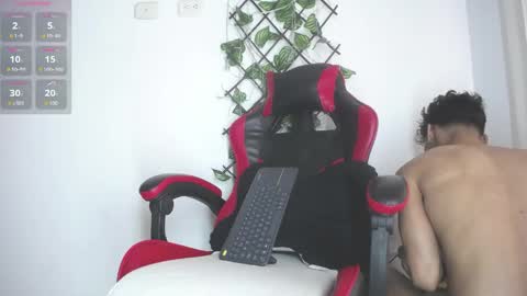 Snapshot of darkviper26 chatting on May 19, 2026, 12:33 pm darkviper26 online show from May 19, 2026, 12:33 pm
