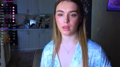 Darlina online show from April 18, 2026, 2:21 pm