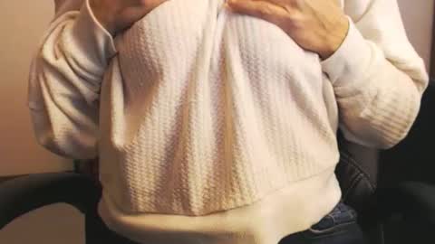 Snapshot of darlingd77 chatting on December 11, 2024, 1:28 pm DarlingD online show from December 11, 2024, 1:28 pm