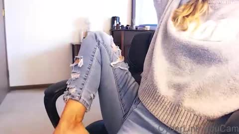 Snapshot of darlingd77 chatting on February 6, 2025, 2:48 pm DarlingD online show from February 6, 2025, 2:48 pm