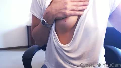 Snapshot of darlingd77 chatting on February 28, 2025, 1:25 pm DarlingD online show from February 28, 2025, 1:25 pm