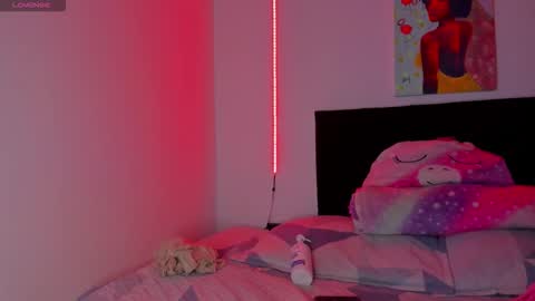 Snapshot of darlyhooper1_ chatting on March 4, 2026, 12:16 am Darlyhooper online show from March 4, 2026, 12:16 am