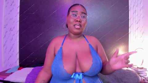  Darnell Queen online show from September 15, 2025, 3:50 am