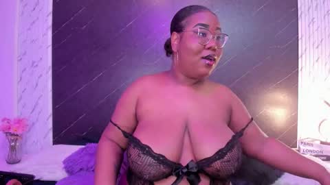 Darnell Queen online show from September 16, 2025, 4:02 am