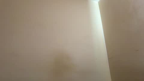 Snapshot of darqpoem chatting on July 15, 2026, 12:32 pm darqpoem online show from July 15, 2026, 12:32 pm