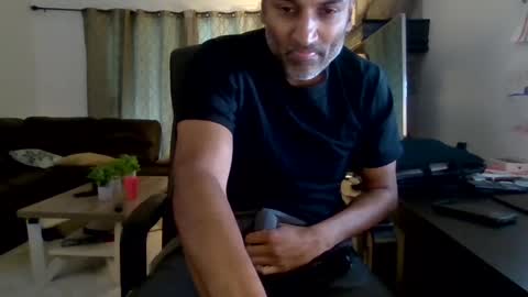 darryl43321 online show from October 1, 2025, 8:15 pm