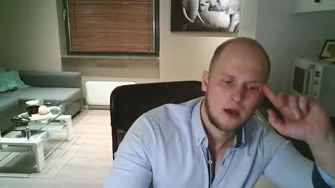 Dario online show from November 1, 2025, 5:37 pm